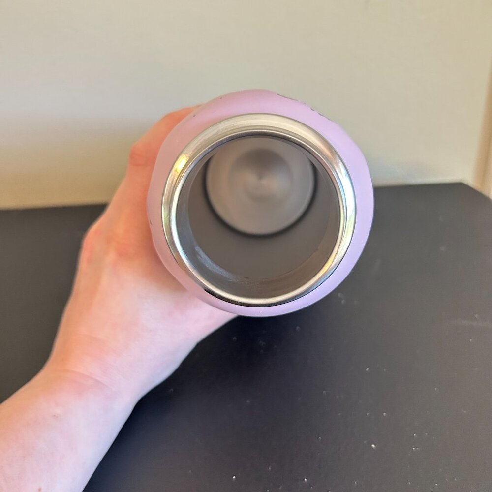 Hydroflask 32 oz Wide Mouth Water Bottle Lilac Purple Very Dented Deadstock - Picture 6 of 6